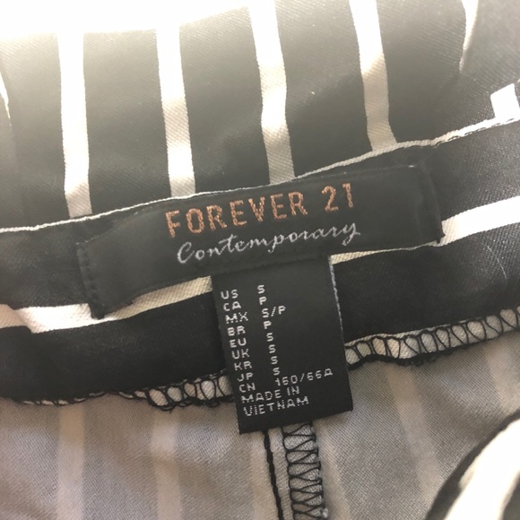 Shorts - Picture 2 of 2